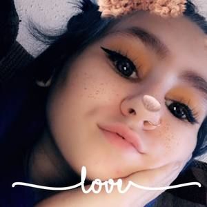 Meet your Posher, Abigail